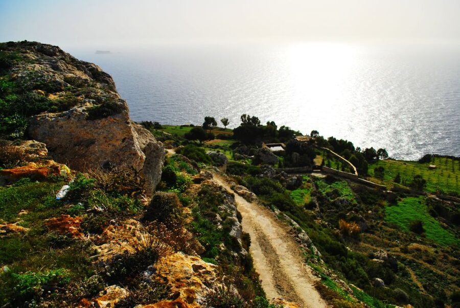 Vintage Bus: Mdina, Clapham Junction, Buskett, Dingli Cliffs - Dingli Cliffs and the view toward Filfla