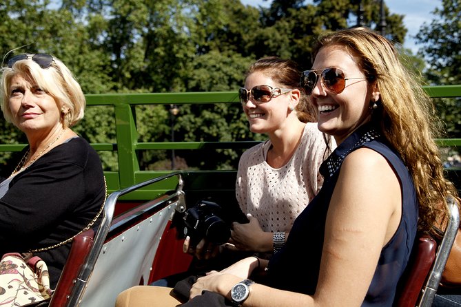 Vintage London Bus Tour Including Cruise with London Eye Option - Starting at Victoria Coach Station