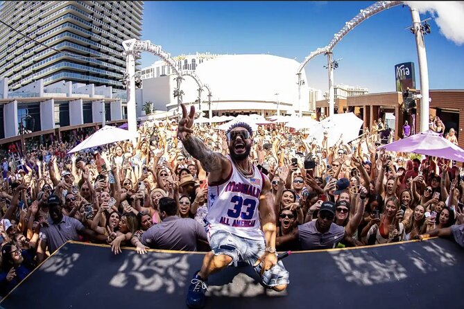 VIP Vegas Pool Crawl: Drinks, Entry & Party Bus - The party bus is part of the experience