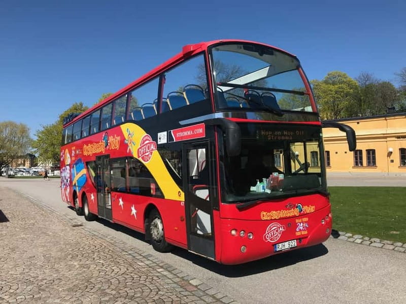 Visby: Hop-On Hop-Off 1 day Bus Tour - The medieval city wall and Österport