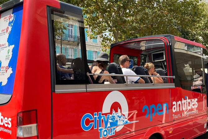 Visit of Antibes Juan-Les-Pins by convertible bus - Garoupe Bay and the Tire-Poil trail