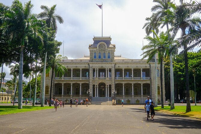 Waikiki Trolley Red Line Heroes & Legends Hop-on Hop-off Tour - Aloha Tower and Honolulu Harbor