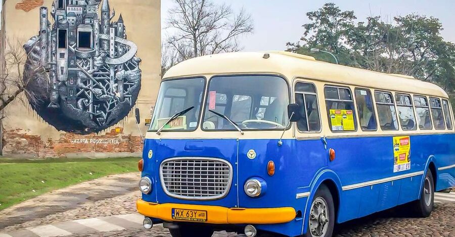 Warsaw: 2.5-Hour Dark Side - Praga District by a Retro Bus - Why Praga makes a better second look at Warsaw