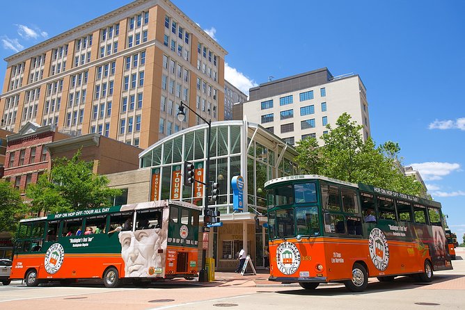Washington DC Hop-On Hop-off Trolley Tour with 15 Stops - Stops 10 to 12: Smithsonian museums and downtown culture