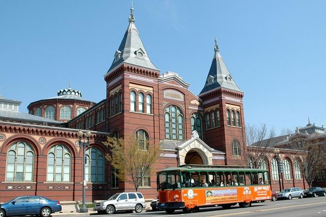 Washington DC Hop-On Hop-off Trolley Tour with 15 Stops - Timing, weather, and comfort