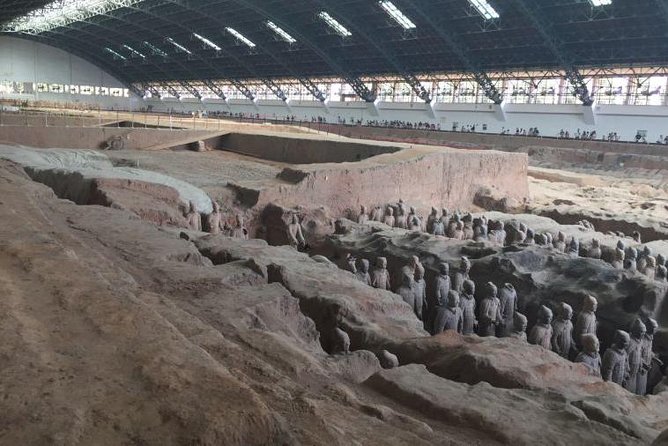 Xi'an 1-Day Coach Tour of Terracotta Army - Stop 3: Muslim Quarter and the practical side of route C