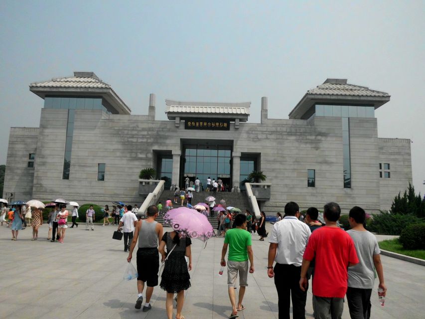 Xian: Terracotta Army Ticket & Guided Bus Tour with Options - Lunch and the return to Xi’an