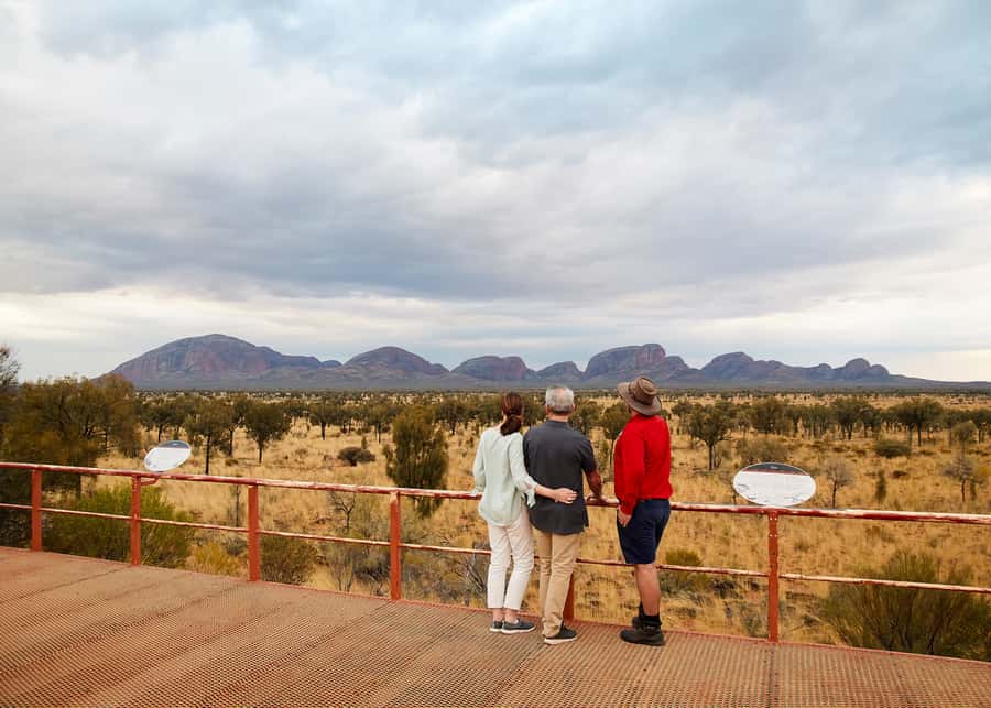 Yulara: Uluru Sunrise and Kata Tjuta Day Trip by Bus - Walpa Gorge requires proper shoes