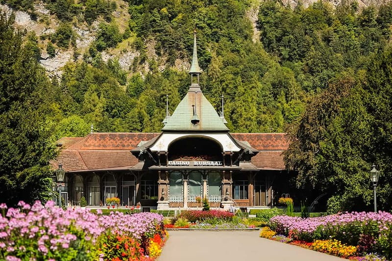 Zurich: Day Trip to Grindelwald, Interlaken & Lauterbrunnen - How the guide affects the day