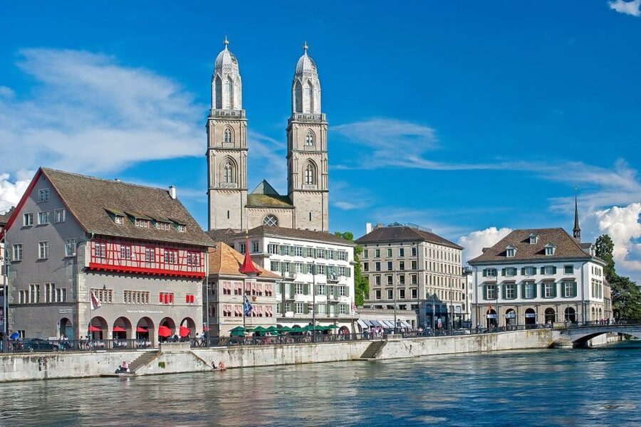 Zurich: Sightseeing Bus Tour with Optional FIFA Museum - Adding the FIFA Museum after the bus tour
